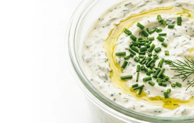 LET'S TALK
DIPS
& SPREADS
